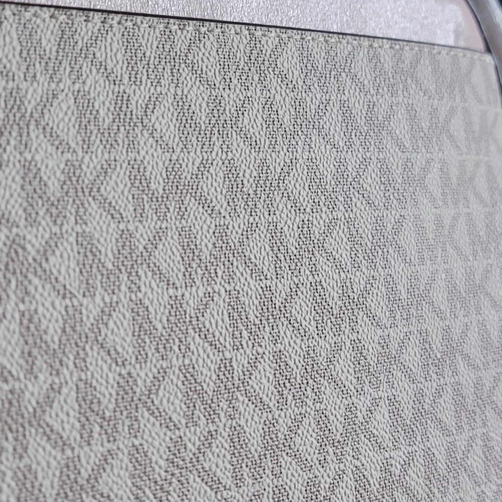 NWT Michael Kors Jet Set Large Pink White Logo Coated Canvas Crossbody Bag Purse - Picture 3 of 13